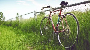 itin_yanndaki_bisiklet